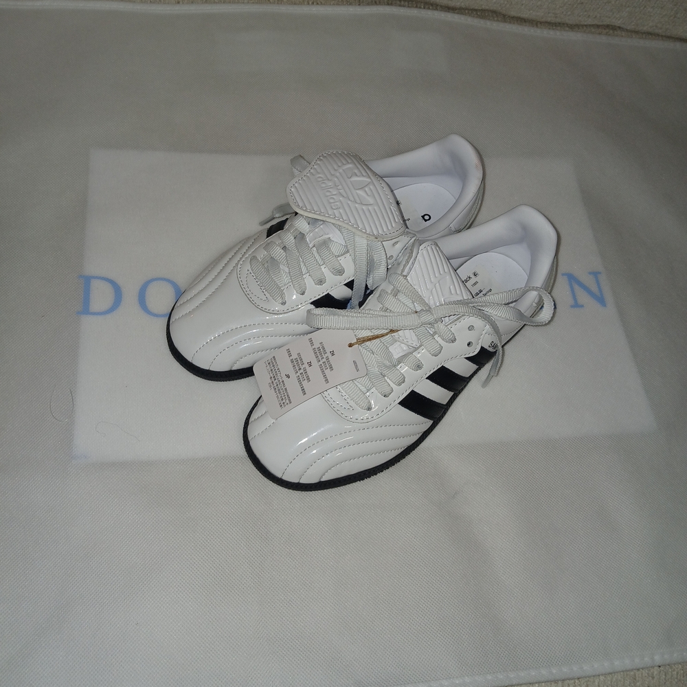 (New)Adidas Samba White and Black Sneakers
